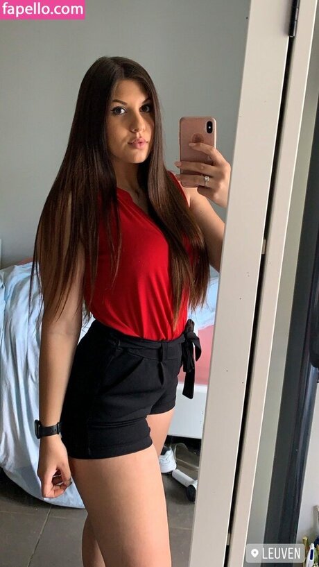 Joyce Mazzei nette pornostar archiv