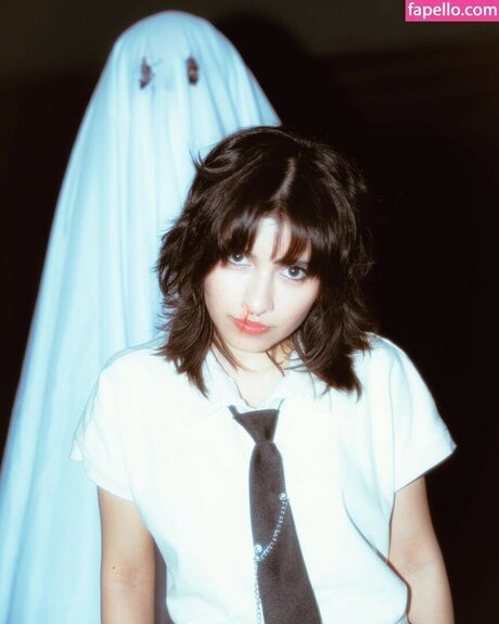 Violent Vira hübsche sexy galerien