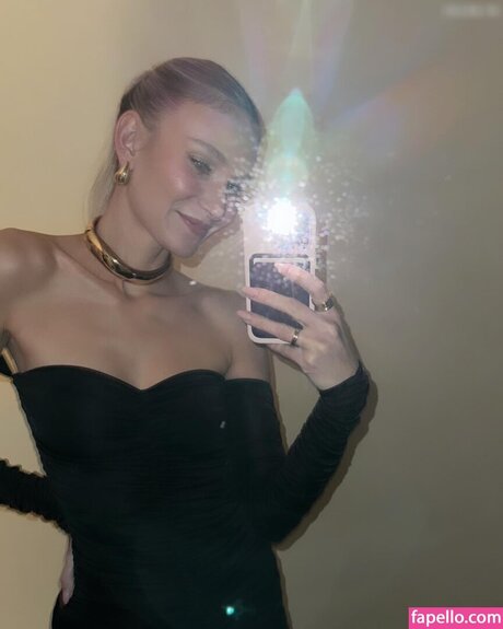 asiatische zwillings-onlyfans kostenlose hübsche fotos