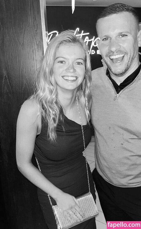 Zoe Clarke pornografische pornostar fotos