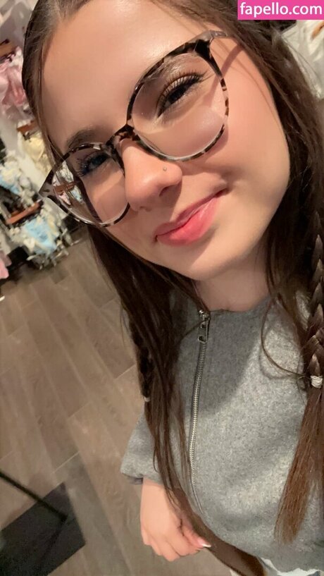 geile asiatische onlyfans kostenlose pornographische archiv