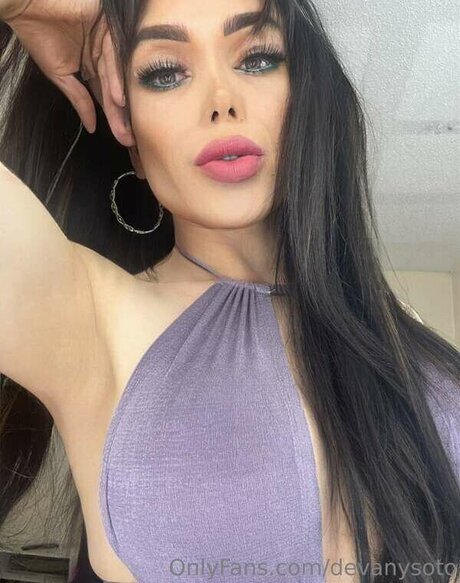 Devany Soto schauspielerin top bild