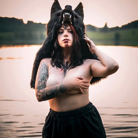 Anni Quinn_ schauspielerin nackten fotos