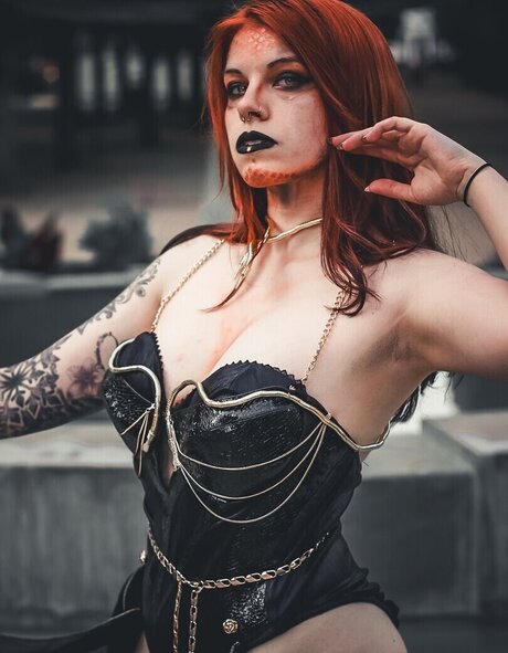 Anni Quinn_ schöne exklusive archiv