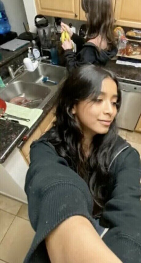 Juicyyyjoss pornostar nackt bild