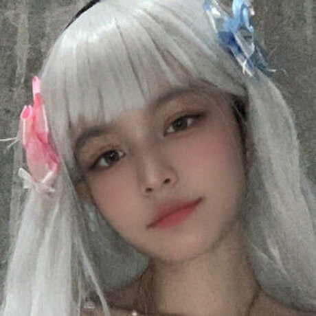 Shayri May Tagyamon kostenlose nackt bilder