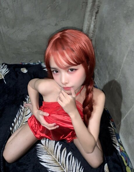 Shayri May Tagyamon schauspielerin perfekte bilder