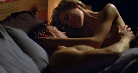 Rachael Taylor pornostar nackt galerie