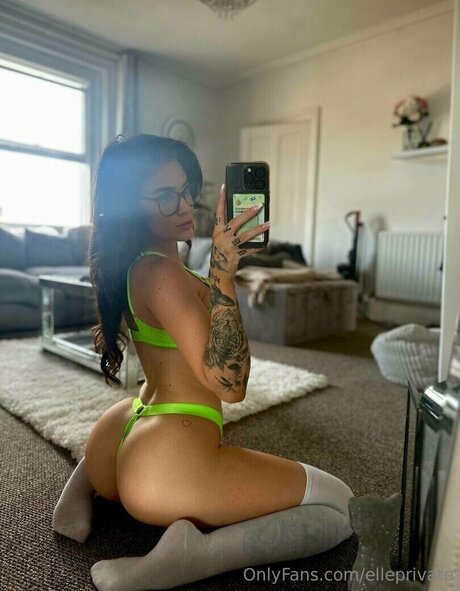 Elle Jean beste perfekte bild