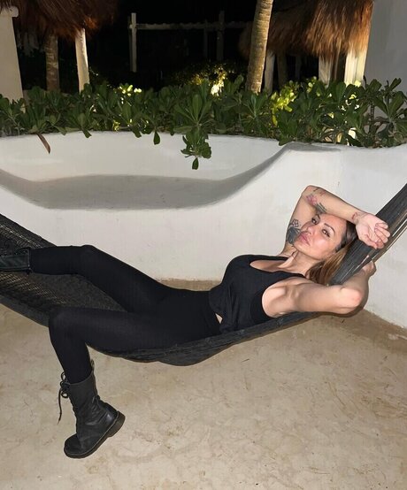 Deborah De Luca erwachsene erotische fotos