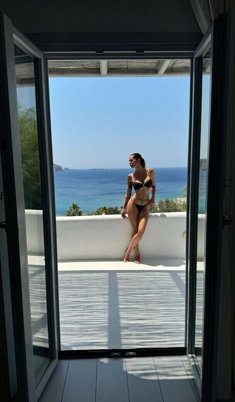 Deborah De Luca schauspielerin kostenlose galerie