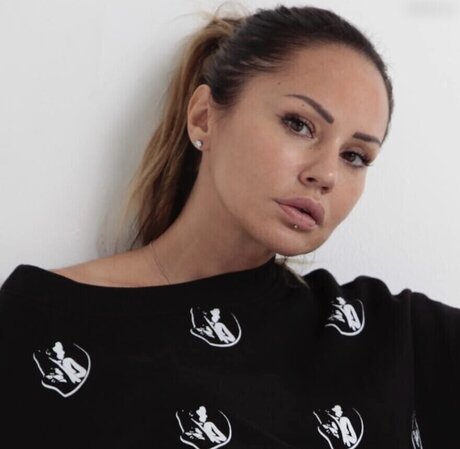 Deborah De Luca top akt fotos