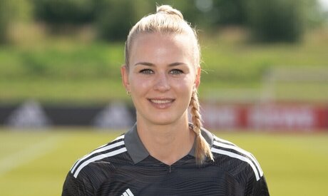 Merle Frohms erwachsene exklusive bild