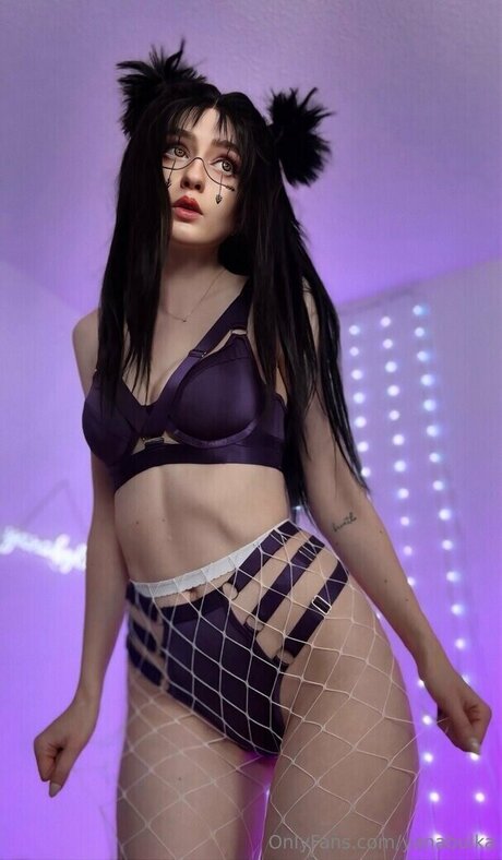 pool-dreier onlyfans kunst nackten bild