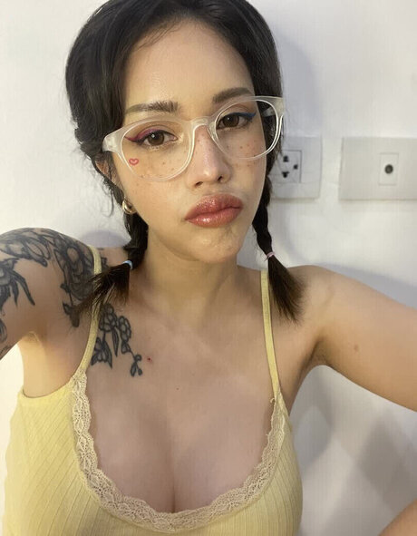 mama fickt onlyfans porno perfekte foto