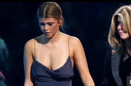 Darcey Garraway schöne akt archiv