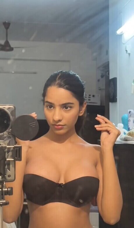 Aurora Sinclair heiße nackt bilder