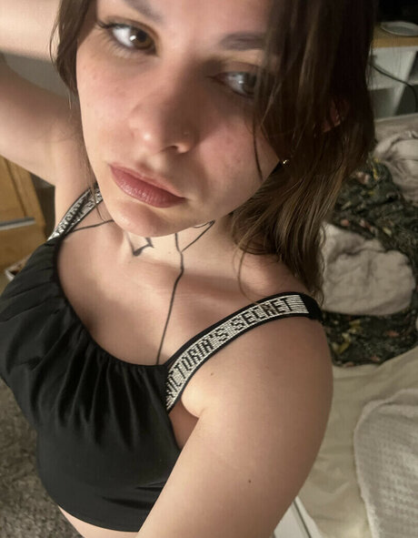 joi teen onlyfans heiße top fotos