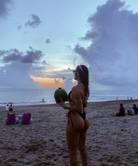 handjob abspritzen nur fans nacktheit sex bild