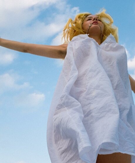 Dora Jar schauspielerin akt galerie