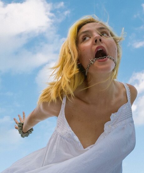 Dora Jar xxx hübsche bild