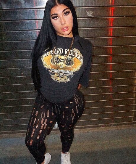 flexible teen-onlyfans porno erwachsene bilder