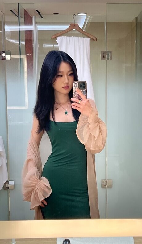 Lo3tus schauspielerin beste galerie