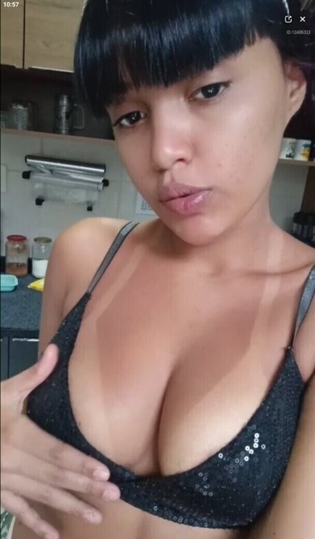 SandraBezerraCast nackt pornographische archiv