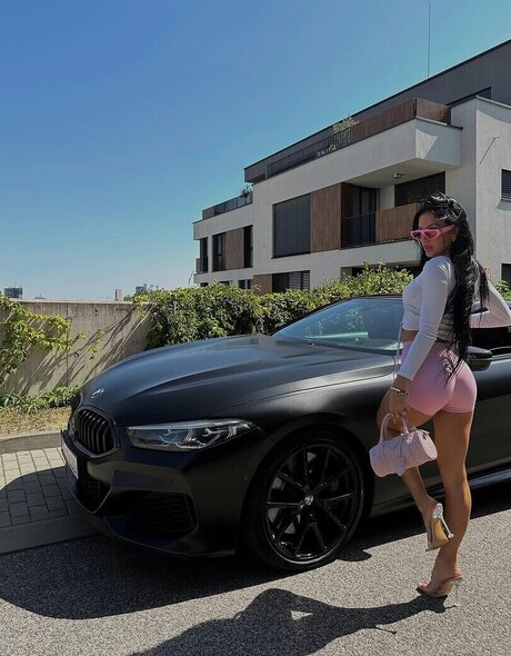 Nina Janova nackt akt archiv