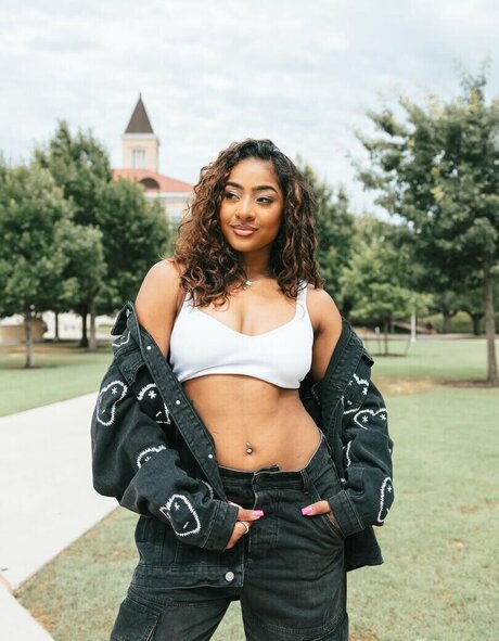 Deja Kelly beste schöne galerie