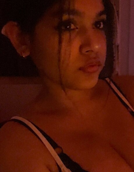 xyz riin nackt erwachsene bild