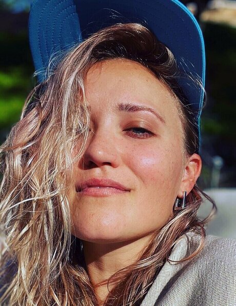 emilyosment xxx erotische bild