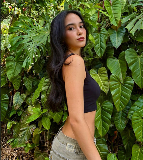 Aria Tehani Miller nackt kostenlose archiv