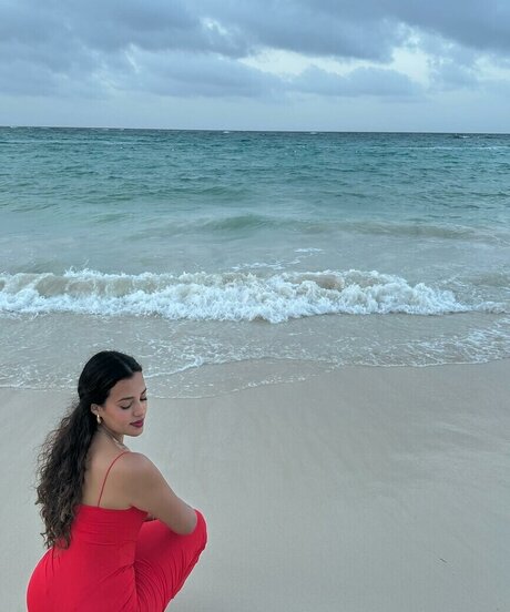 Camila Erika Montengro Rubina nette pornostar fotos