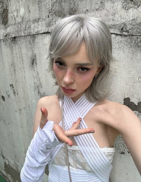 Sophie Powers model top fotos