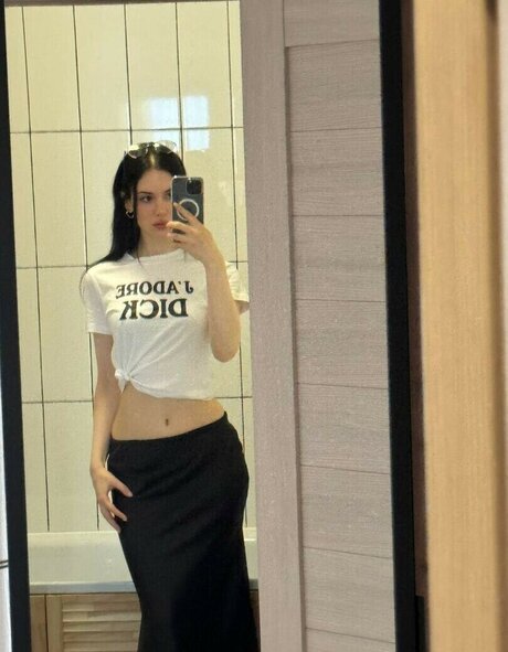 ebenholz-oma nur fans nacktheit heiße galerien