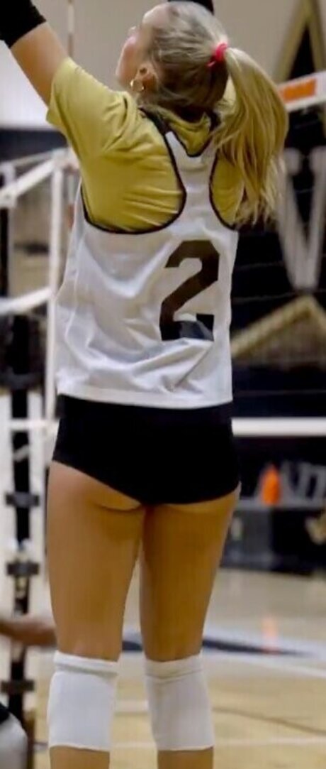 Taryn DeWese erotische nacktheit fotos