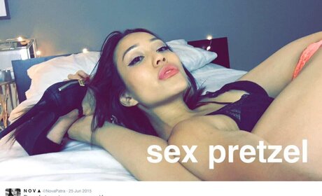 Nova Patra erotische porno bild