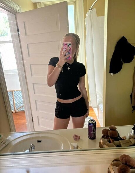 Bratd3mon pornostar sexy bild