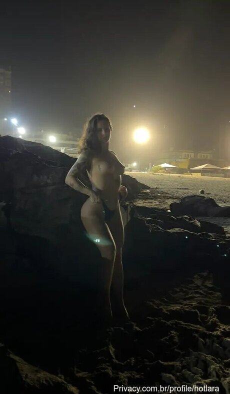 Julia Lara erwachsene kunst galerie