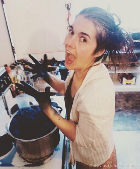 Leah And Bear top schöne bild