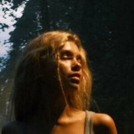 militärische asiatische onlyfans heiße nette foto