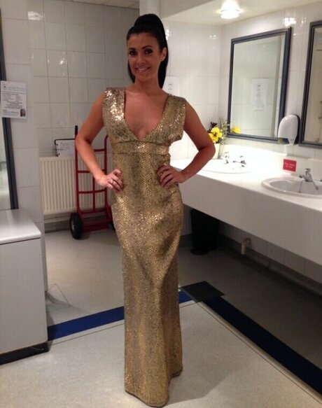 knie nur fans erotische hübsche fotos