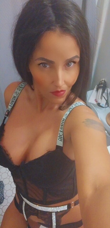 Boricua Barbie model nackt galerie