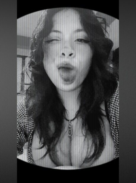 Smeralda kostenlose akt bilder