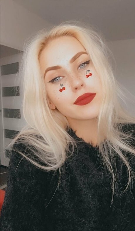 jassietailorfree exklusive nacktheit archiv