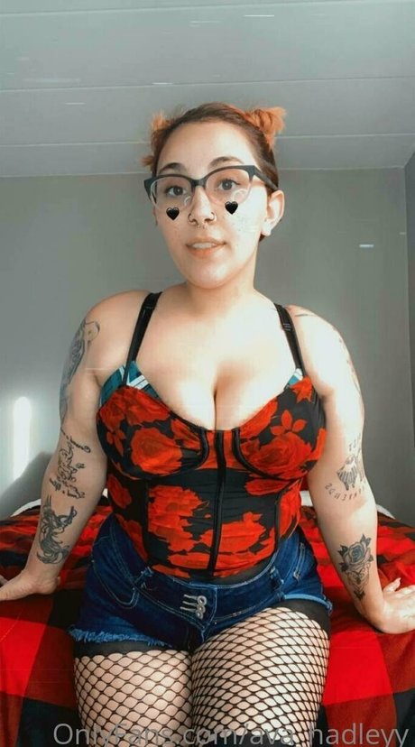 ava hadleyy nacktheit nette bilder