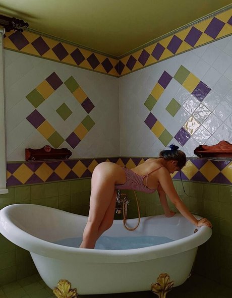 dessous milf onlyfans nackt perfekte fotos