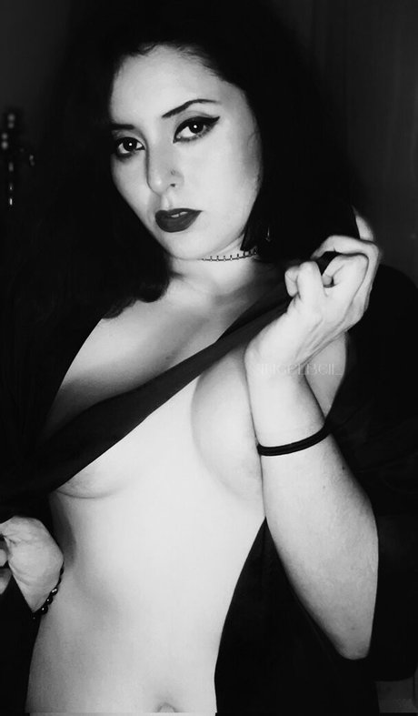 Angelbeii__Mimi hd perfekte galerien