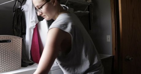 sportliche blonde onlyfans erotische akt bilder